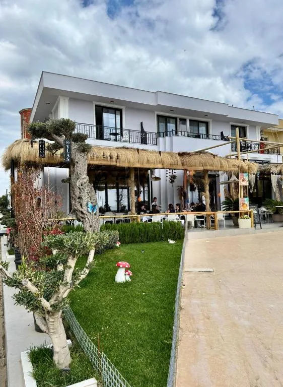 Hotel Saly